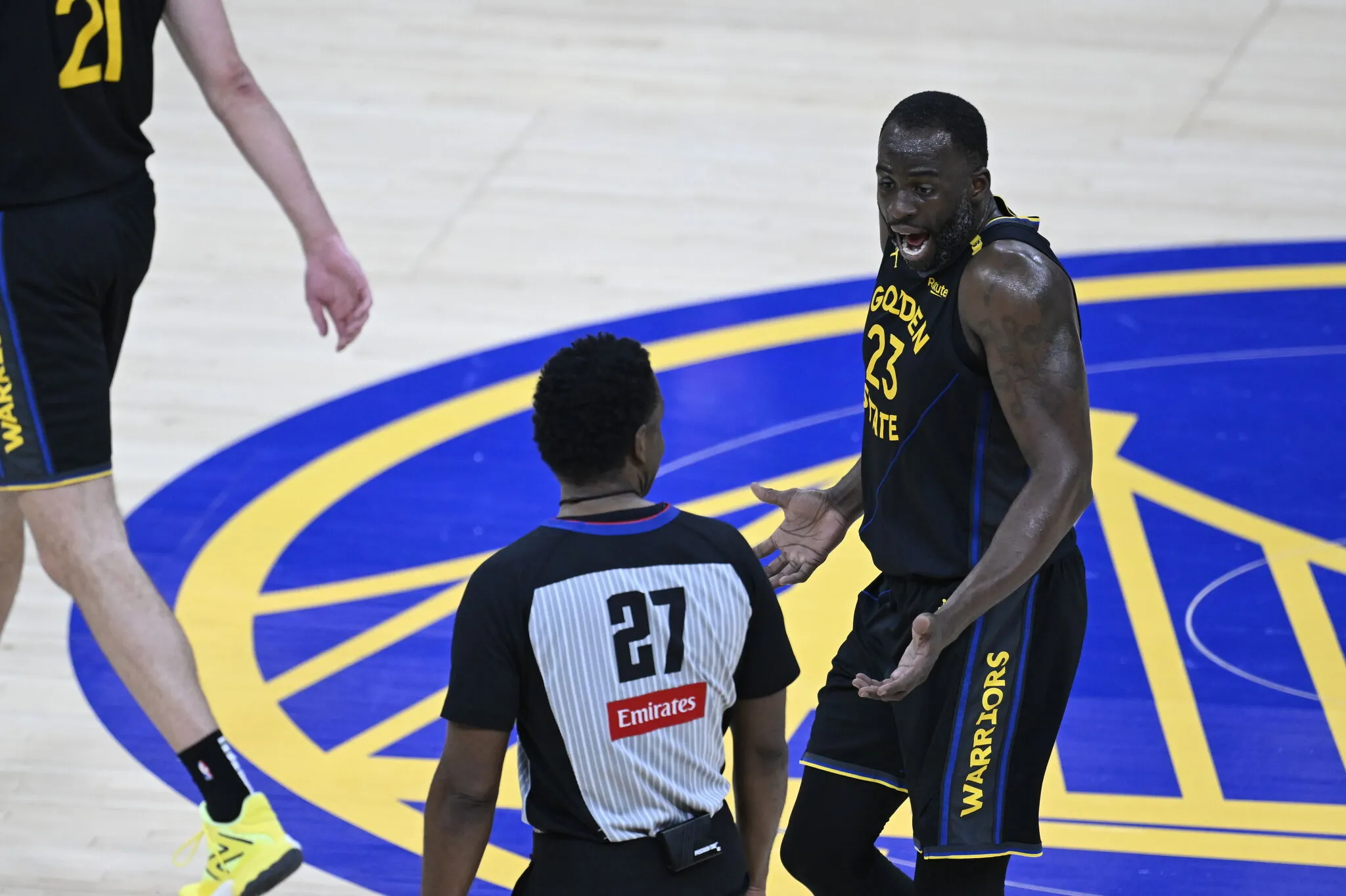Wartawan ESPN Keroyok Draymond Green Warriors, Sebut Dia ‘Orang Gila’