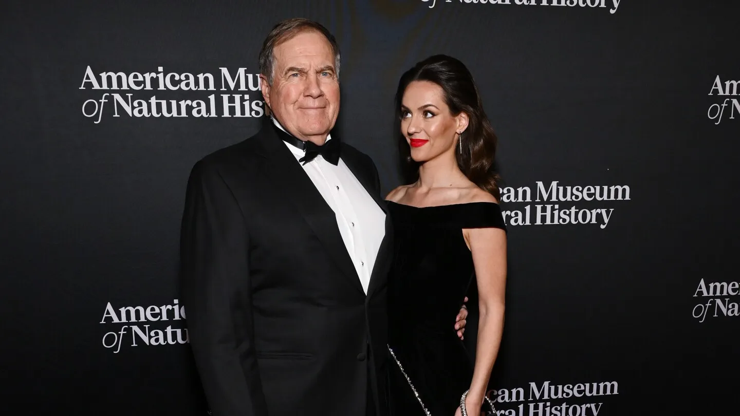Bill Belichick Hadir Mendukung Jordon Hudson di Kontes Miss Maine USA