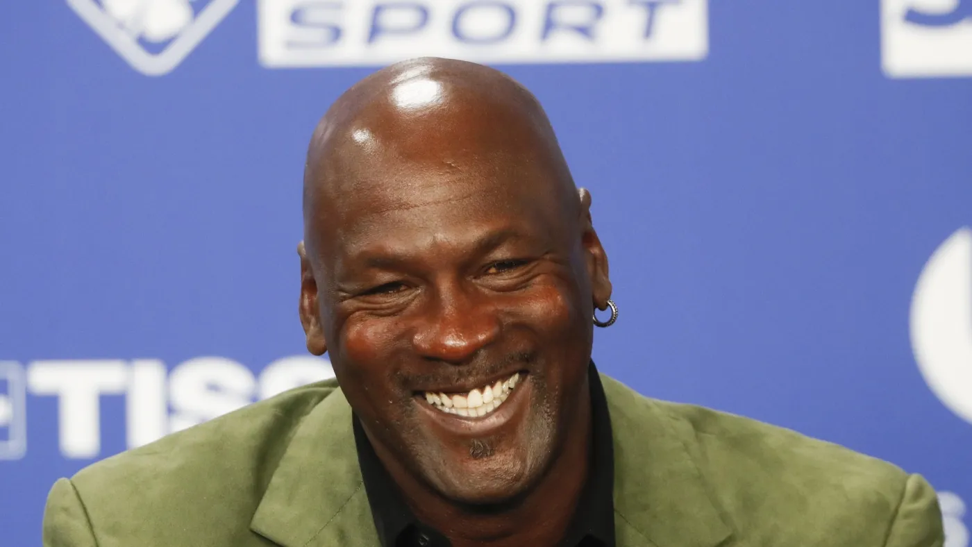 Michael Jordan Bergabung dengan NBC Saat Jaringan Menghidupkan Kembali Liputan NBA-nya