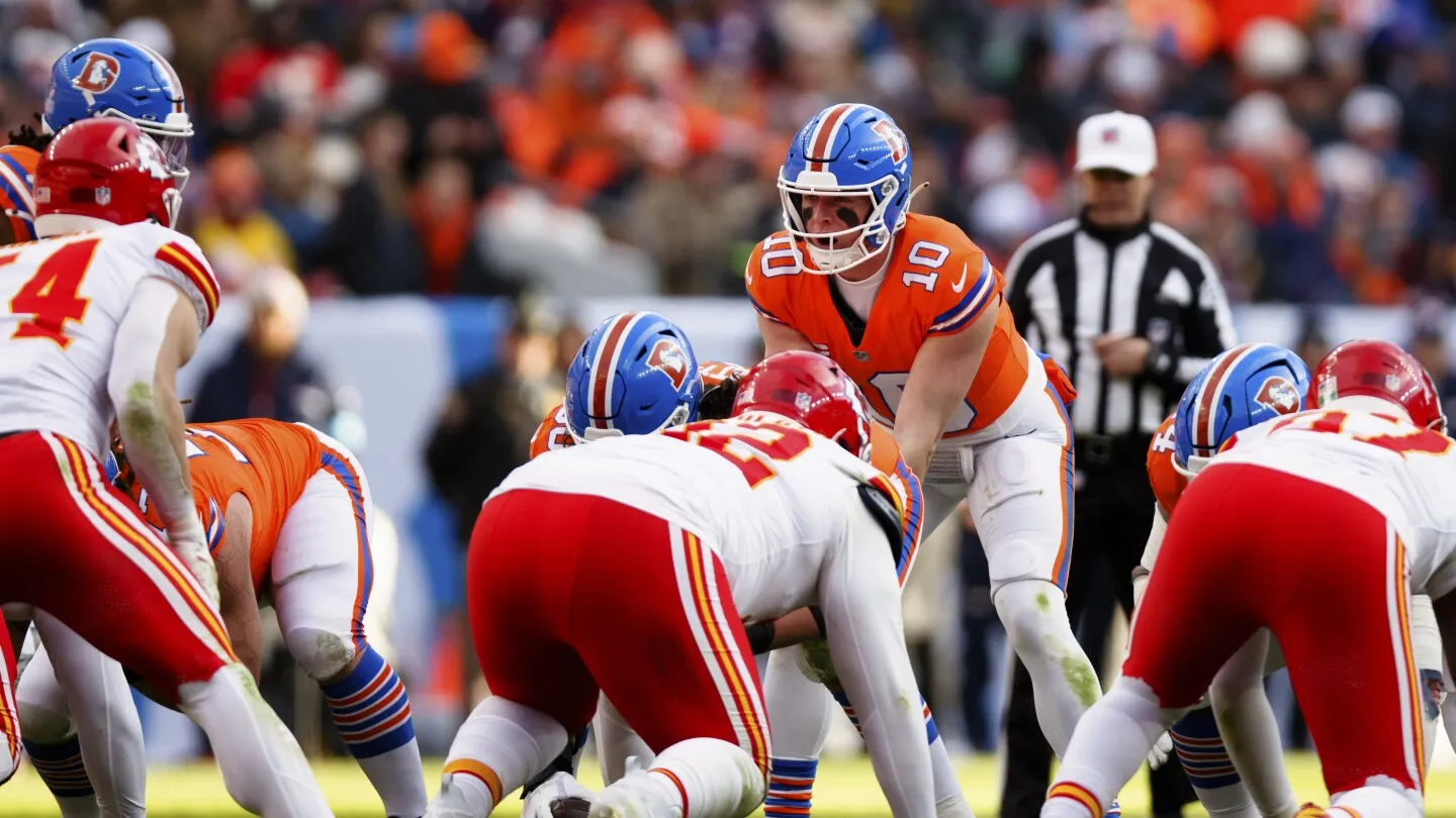 Chiefs menjamu Broncos pada malam Natal di Kansas City